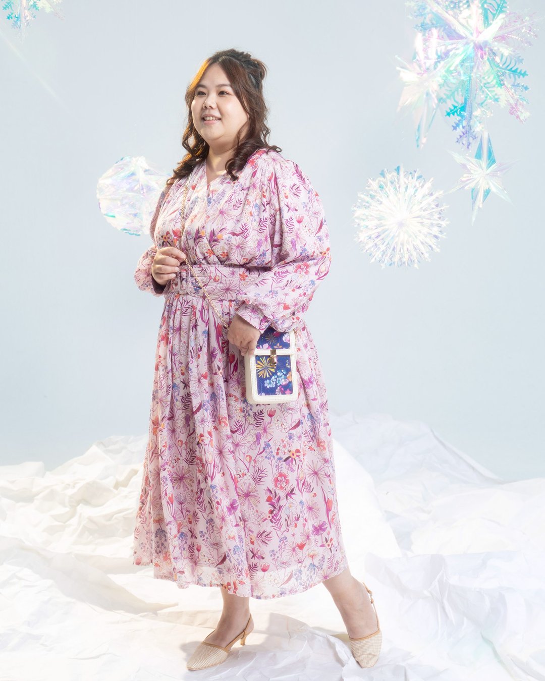 【露台上的波丽】走路有风 宽腰带很美的飘逸长洋装 抚子色 - 洋装/连衣裙 - 棉 紫色