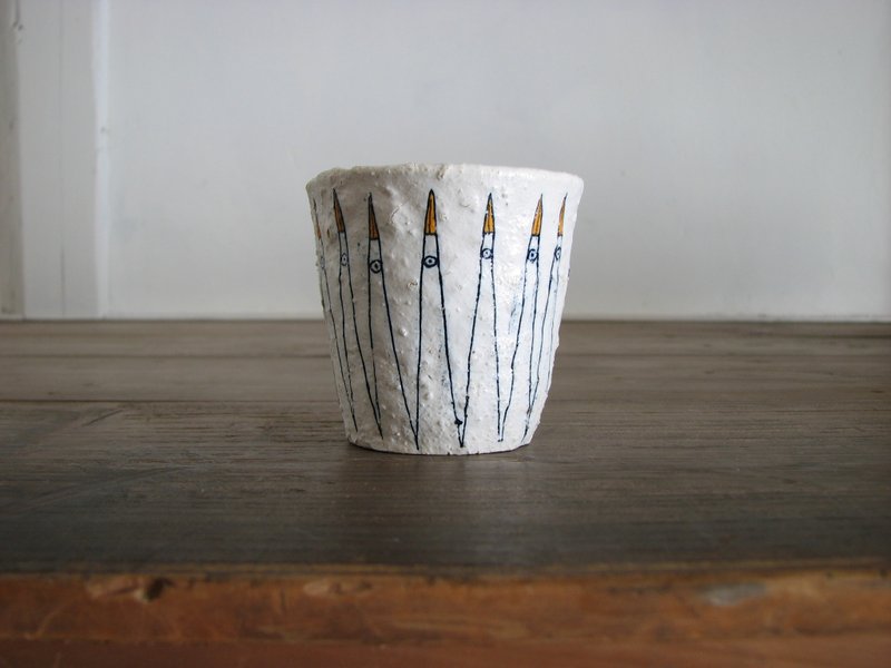 Bird swallowing large - 花瓶/陶器 - 陶 白色