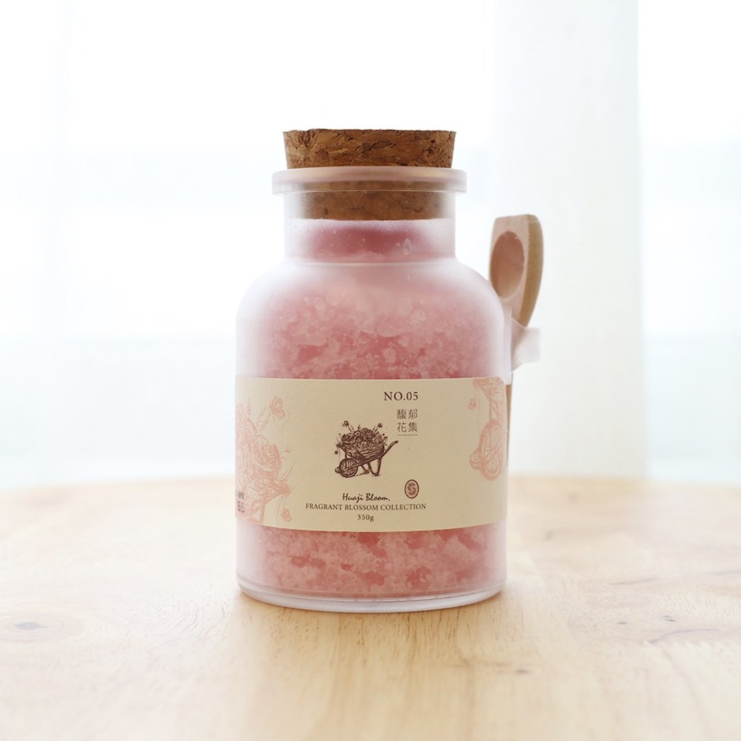 馥郁花集 I 买二送一 I 花香调沐浴盐 泡澡 足浴 浴盐 - 沐浴用品 - 其他材质 粉红色