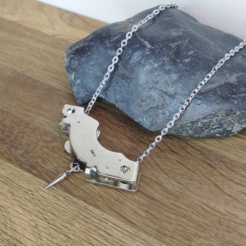 赛博朋克项链带磁性吊坠不锈钢后世界末日项链 - 项链 - 不锈钢 银色