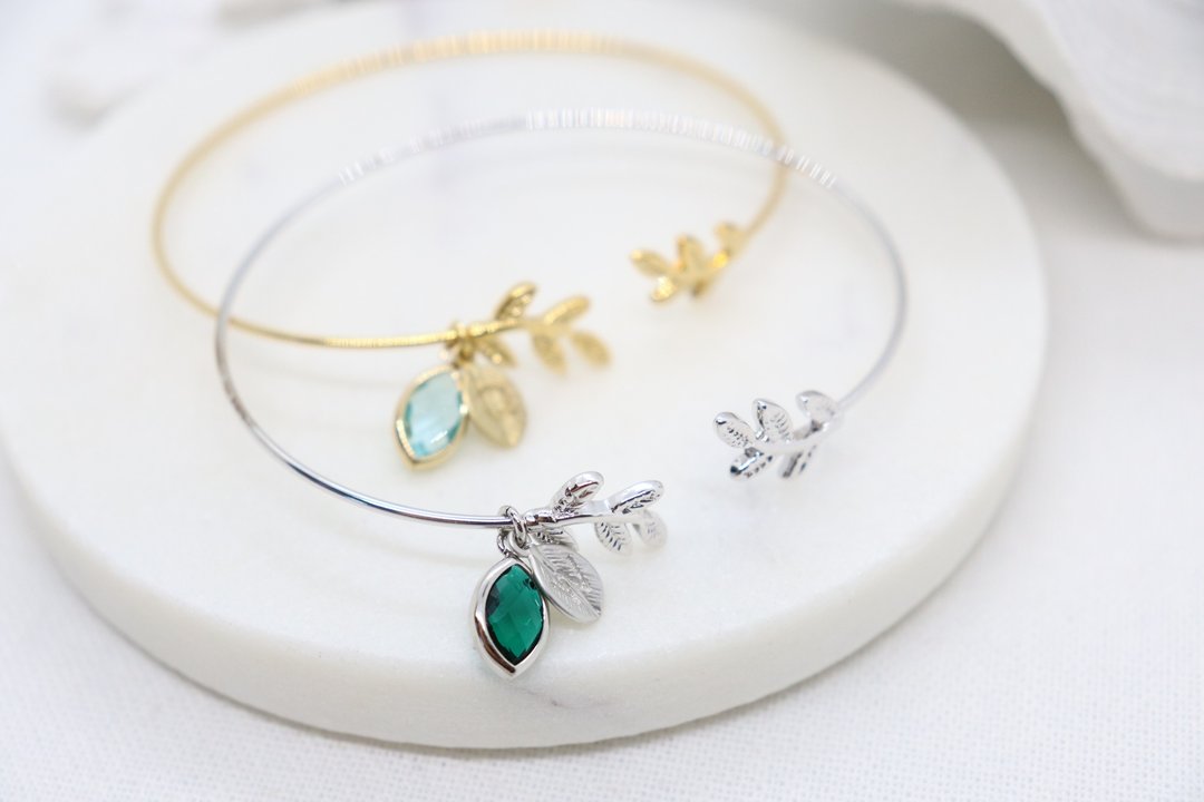 月桂叶 迷你水滴 Birthstone 与 字母 手链 圆形叶片 宽手镯 - 手链/手环 - 铜/黄铜 银色