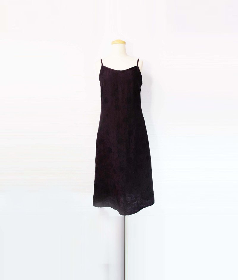 Wahr_紫底绣花背心洋装 - 洋装/连衣裙 - 其他材质 