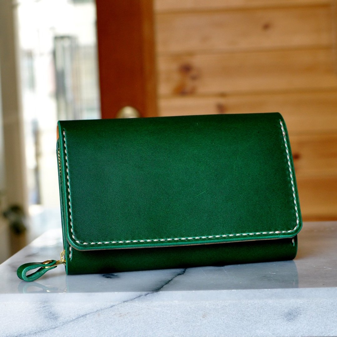 Tri-fold wallet with excellent storage capacity No.6 Buttero - 皮夹/钱包 - 真皮 绿色