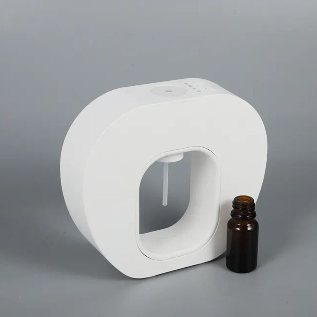 【品菲特PINFIS】新创精油扩香仪(赠天然精油2瓶 尤加利+薄荷) - 香薰/精油/线香 - 塑料 白色