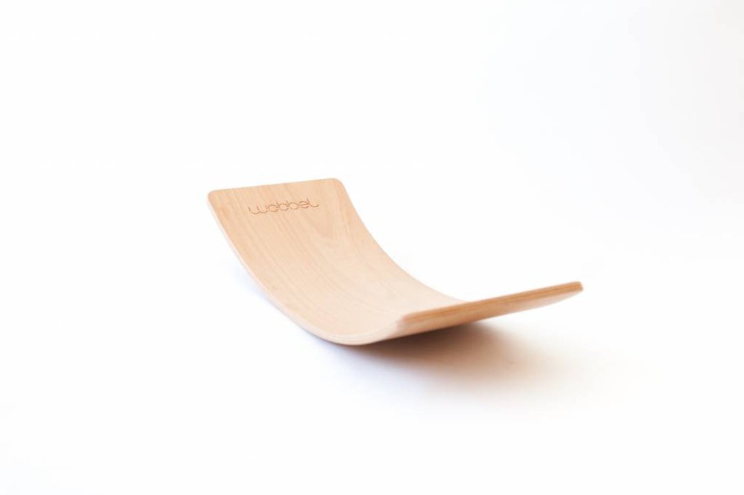 Wobbel - 入门平衡板/弯板 - 透明漆 - 儿童家具 - 木头 