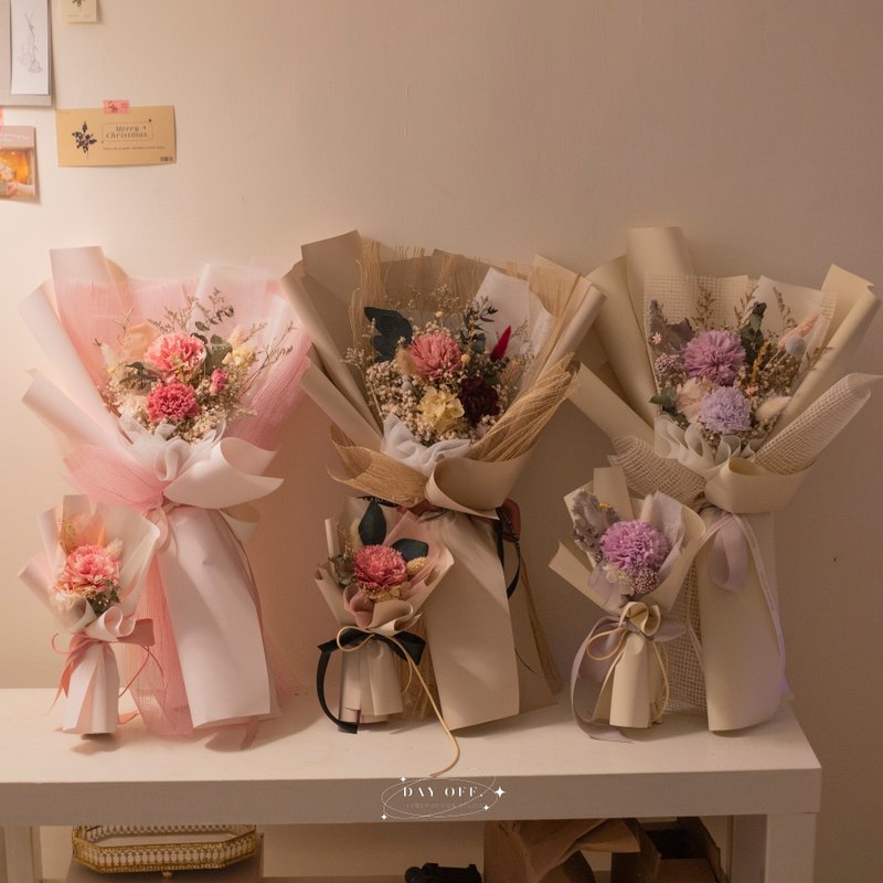 DAY OFF 母亲节花礼 干燥花 永生花 母亲节礼物 花束 康乃馨花束 - 干燥花/捧花 - 植物．花 