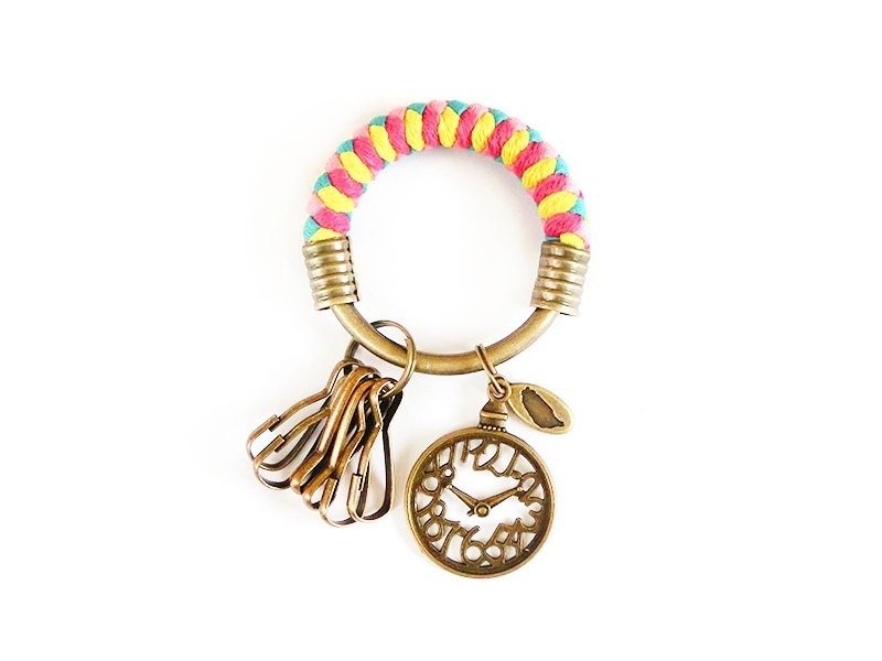 钥匙圈(小)5.3CM 桃红+粉红+亮黄+湖水绿+篓空时钟 手工 编织 - 钥匙链/钥匙包 - 其他金属 多色