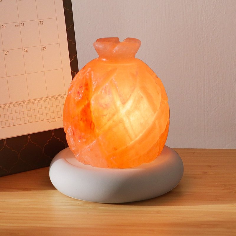 小凤梨 I 清水模 I 原色甜甜圈底座 I 旺好运 旺业绩 I 盐灯 - 灯具/灯饰 - 水泥 橘色