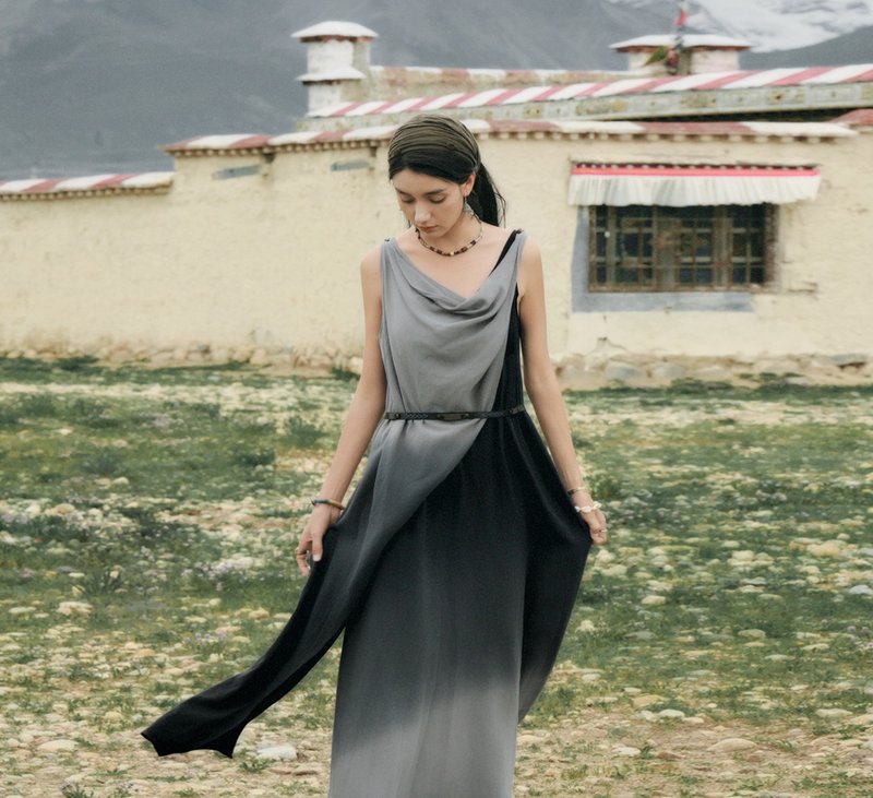 【晨霭】新中式复古藏风/立体渐变色连衣裙 - 洋装/连衣裙 - 其他材质 灰色