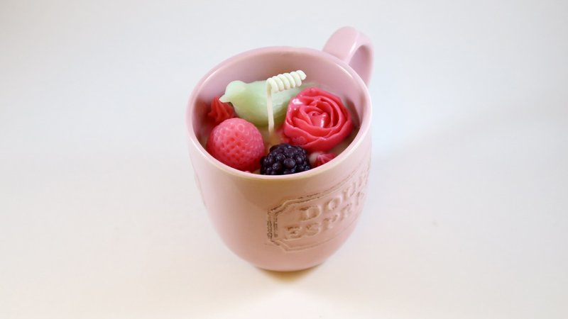 【miss coco香氛日志】幸福的青鸟 香氛豆蜡莓果杯 - 蜡烛/烛台 - 蜡 红色