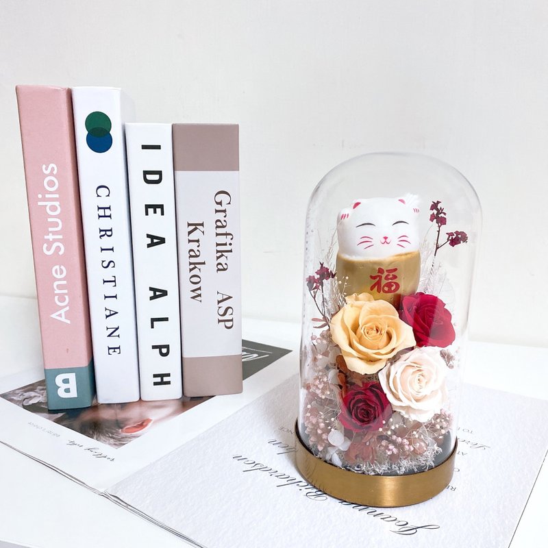 招财猫永生花玻璃钟罩 金色底座干燥摆饰 - 干燥花/捧花 - 玻璃 红色
