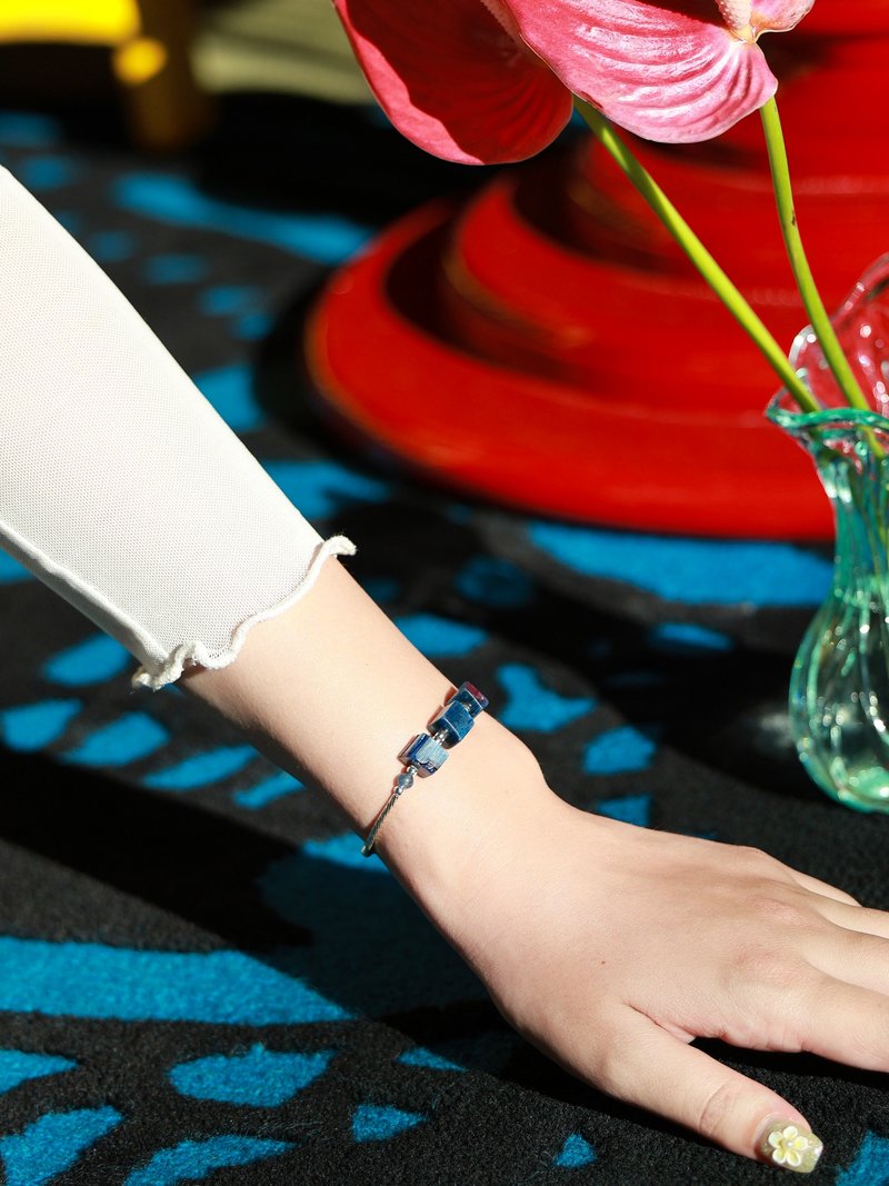 昨夜涉水。蓝晶石方糖 Kyanite S925 纯银 时髦水晶手链 - 手链/手环 - 水晶 蓝色