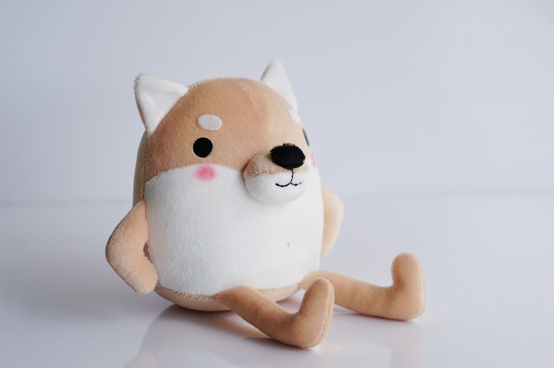 Bucute 隙缝君柴犬万用手机座/生日礼物 首选/独家发售/手工制作/ - 摆饰 - 其他材质 金色