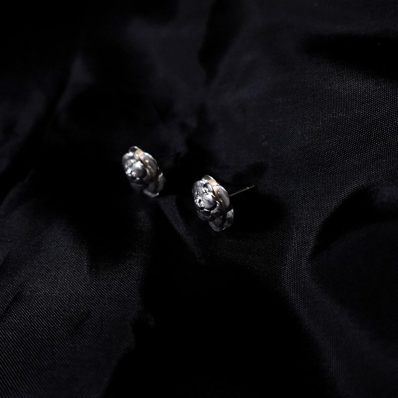 花映象耳环 - 耳环/耳夹 - 纯银 