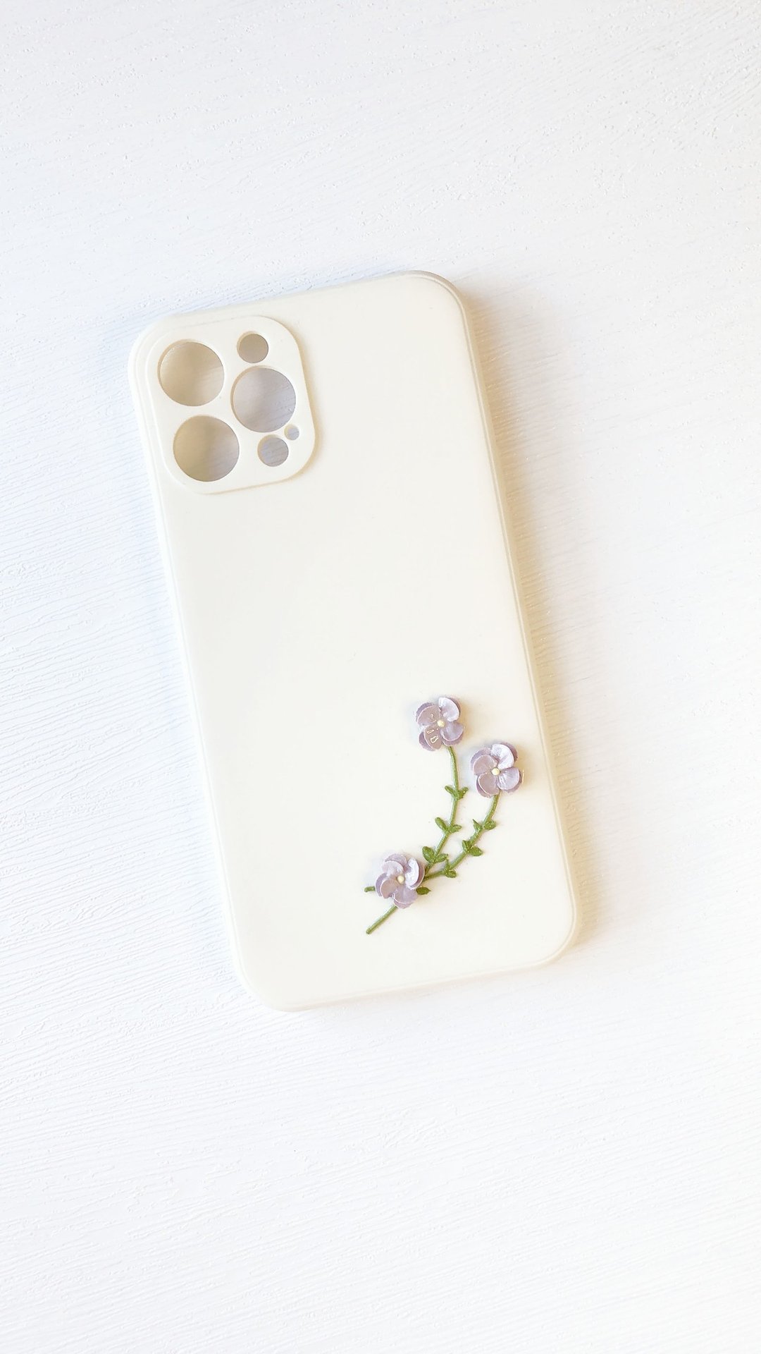 小清新* 手工黏土苹果花iPhone手机套手机壳 - 手机壳/手机套 - 粘土 