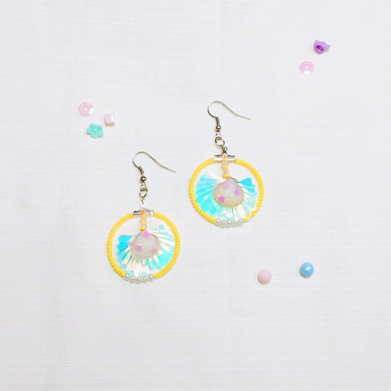 little yellow shell earings - 耳环/耳夹 - 其他材质 黄色