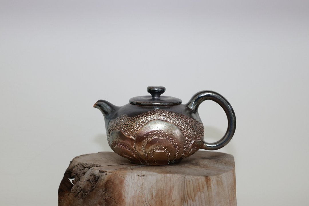 柴烧茶壶/石山雕纹/200ml/泷间拾光 - 茶具/茶杯 - 陶 