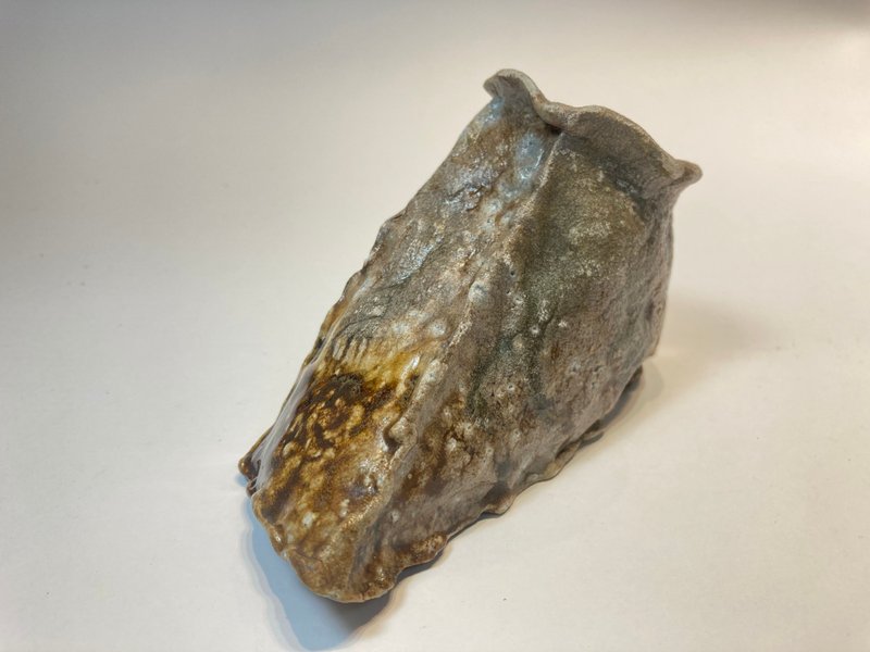 质感柴烧小花插 - 花瓶/陶器 - 陶 咖啡色