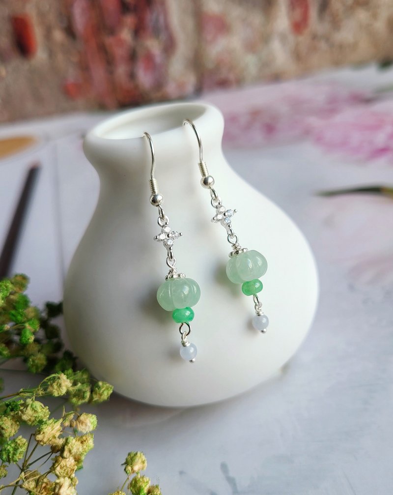 天真 // 天然翡翠A货 绿翠 晴水 925银耳勾 耳环 - 耳环/耳夹 - 玉石 绿色