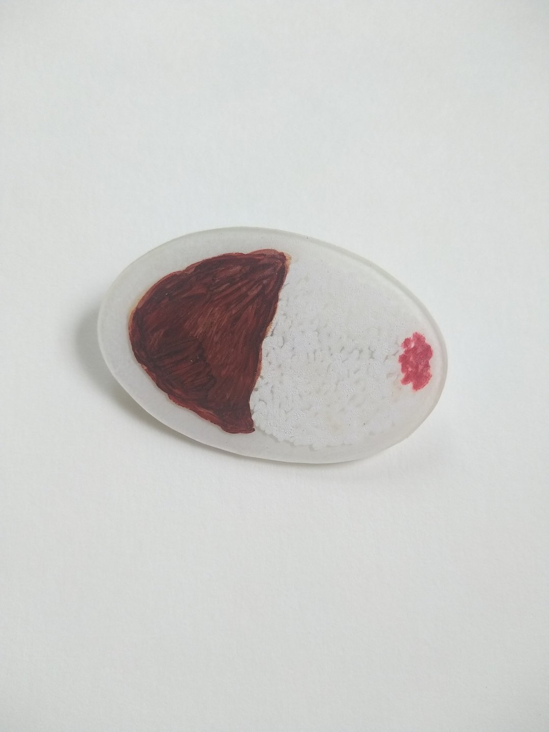 Henteco Brooch Pure Coffee Curry - 胸针 - 塑料 咖啡色