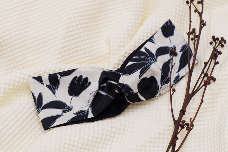 交叉发带の黑白花 - 发带/发箍 - 棉．麻 黑色