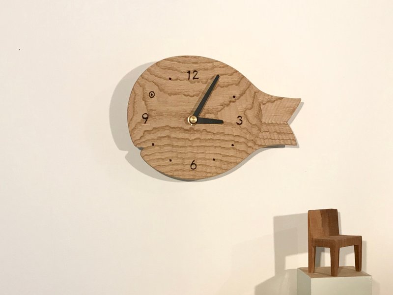 Fish wall clock S chestnut chestnut - 时钟/闹钟 - 木头 咖啡色