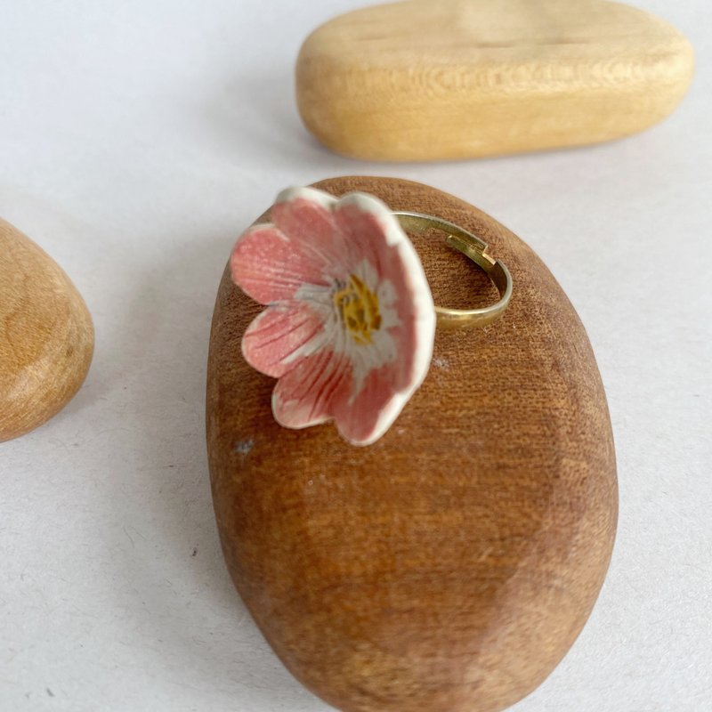 花朵戒指 / 手工陶瓷 - 戒指 - 陶 多色