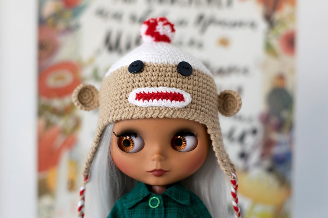 Monkey hat for Blythe, Pullip doll, knitted cap, doll accessories, 娃娃针织衣服, 娃娃帽 - 玩偶/公仔 - 棉 咖啡色