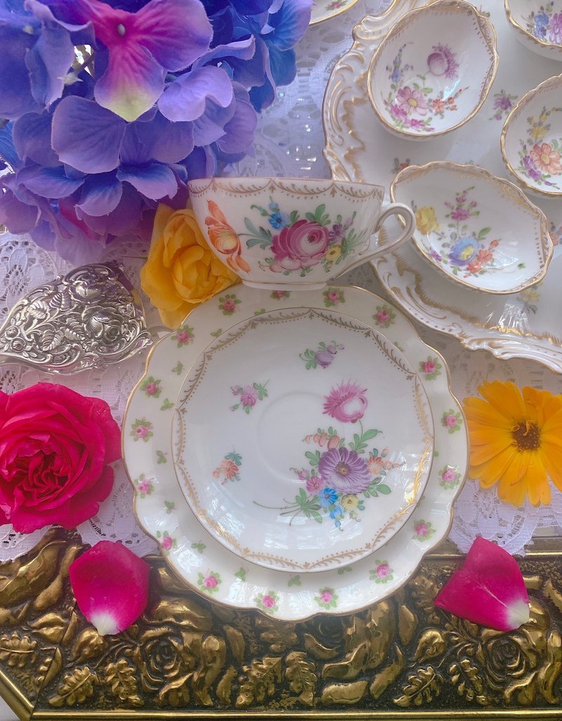 德国古董手绘杯两件组wedgwood 浮雕茶叶碟补差额指定买家下标 - 茶具/茶杯 - 瓷 