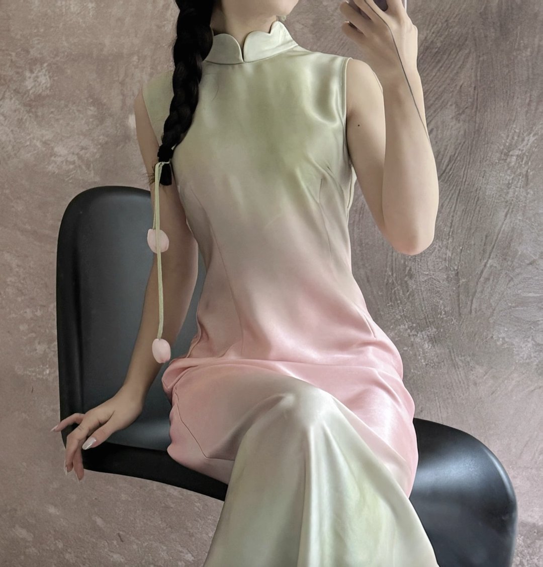 新中式复古 / 郁金香紧身连身裙 / 渐变晕染 - 洋装/连衣裙 - 其他材质 多色