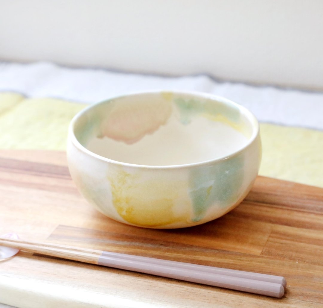 圆碗，灰白色雾面釉，春三色 - 碗 - 陶 黄色