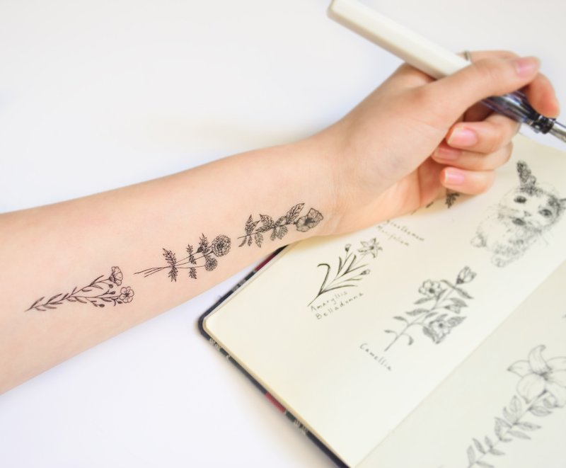 亚麻花 黑白简约刺青 纹身贴纸 - 纹身贴 - 纸 黑色