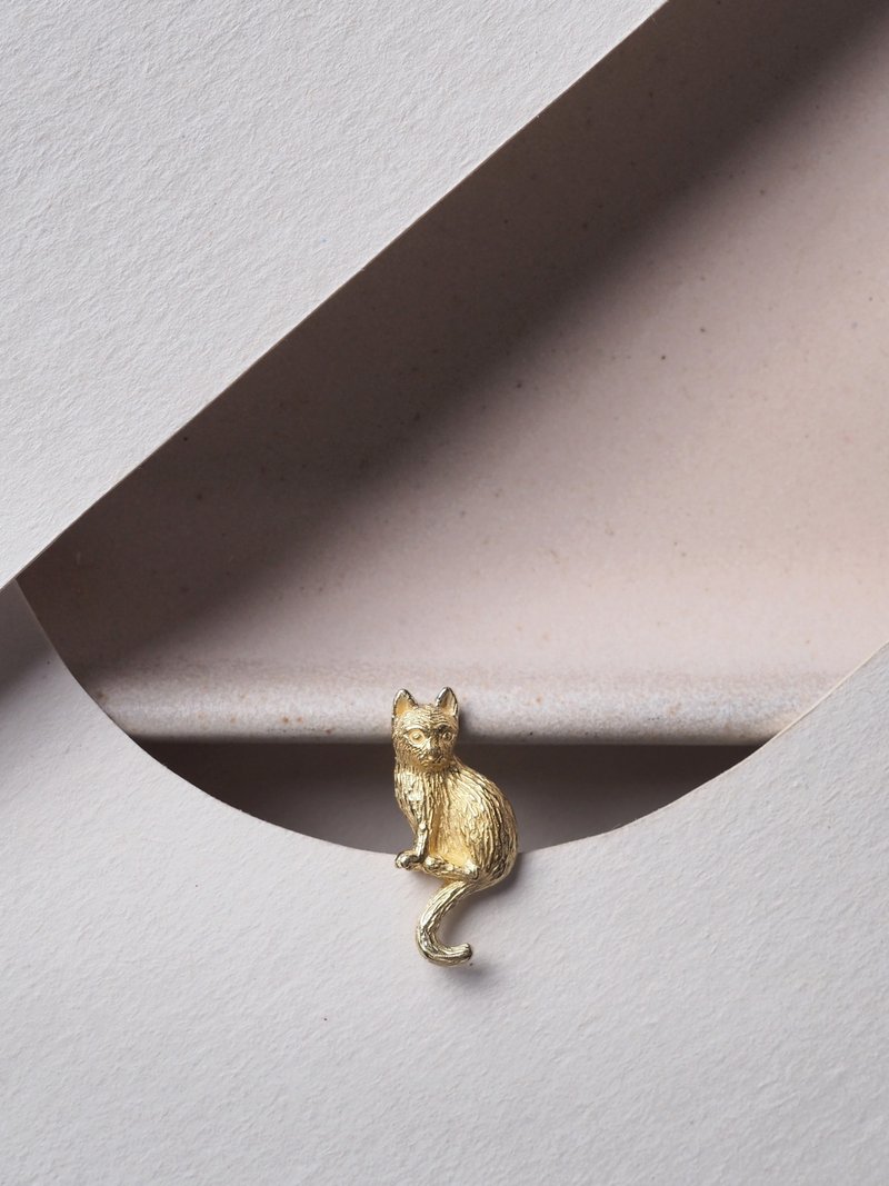 坐姿猫耳环，纯银耳环，猫耳环，单边耳环。 - 耳环/耳夹 - 纯银 金色