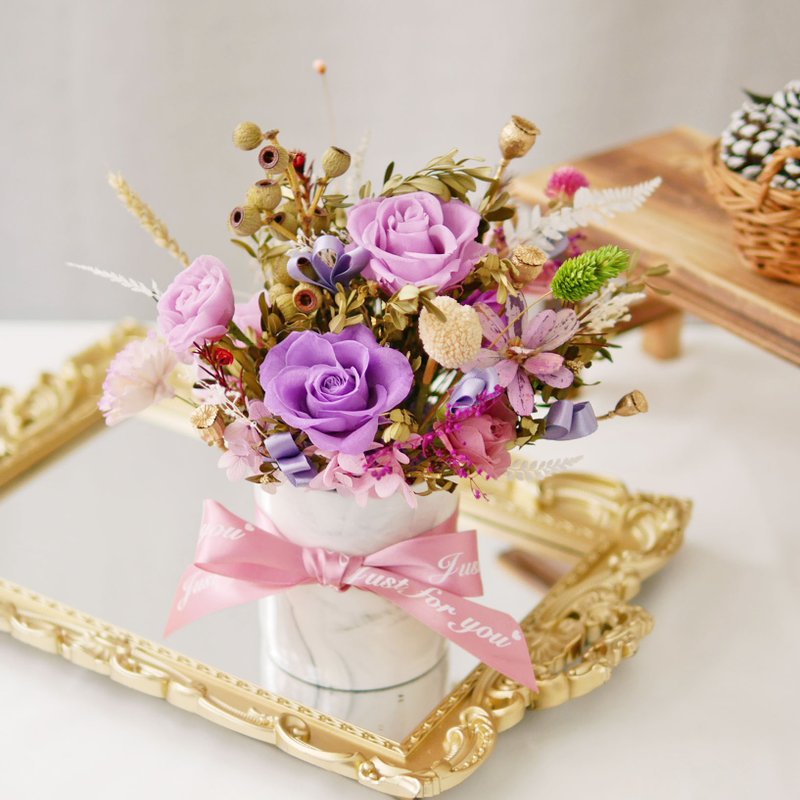 优雅小姐 圆桌花 极度花燥 永生花 花礼 - 干燥花/捧花 - 植物．花 多色