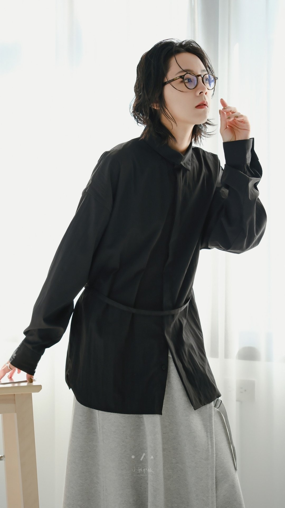 薄盐3way领藏扣绑绳长衬衫 - 2色 - 薄黑 - 女装衬衫 - 聚酯纤维 黑色