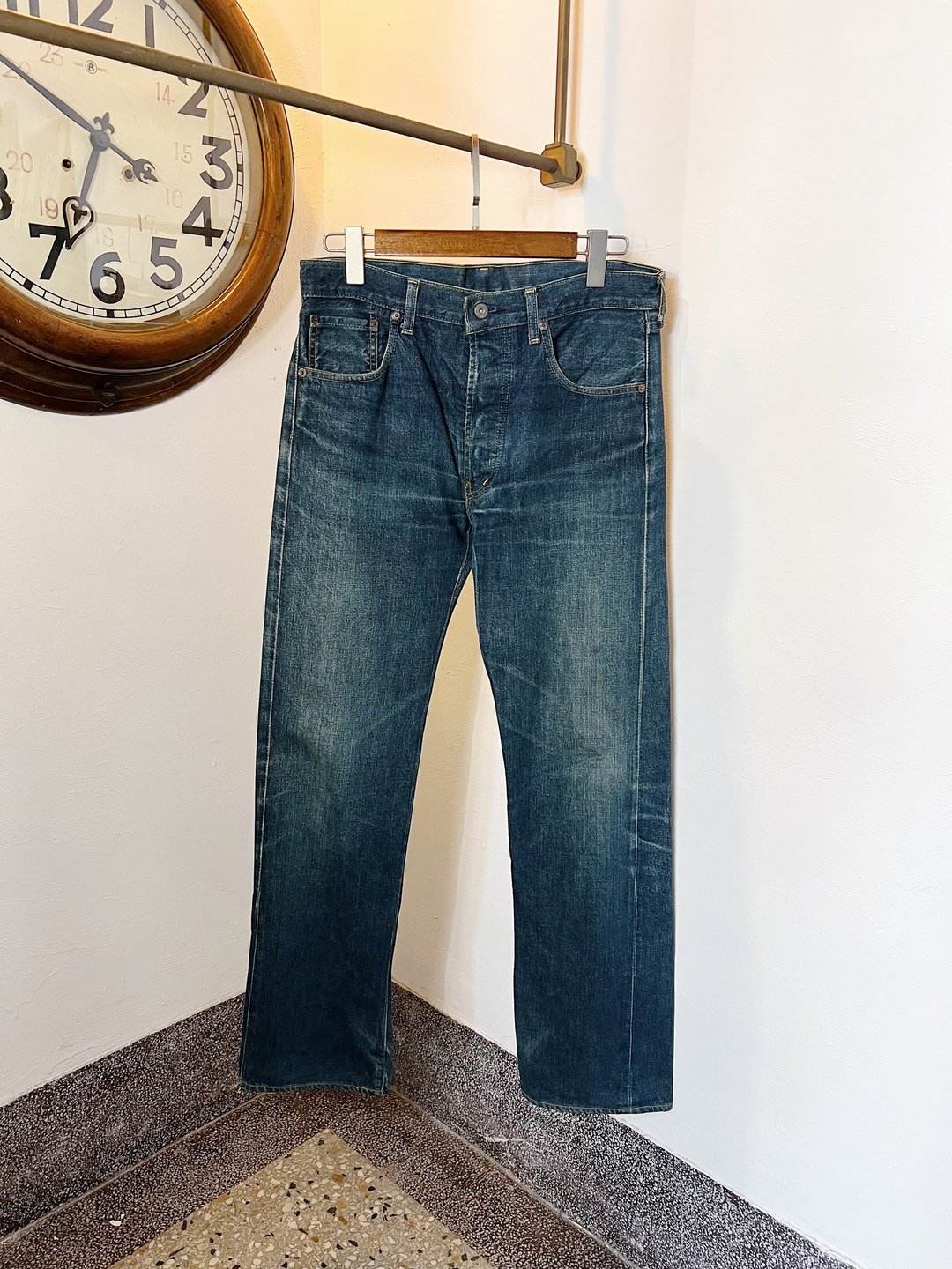 Levis / 701xx W33腰 经典刷色后腰调整扣 古着牛仔丹宁牛仔长裤 - 男士长裤 - 棉．麻 蓝色