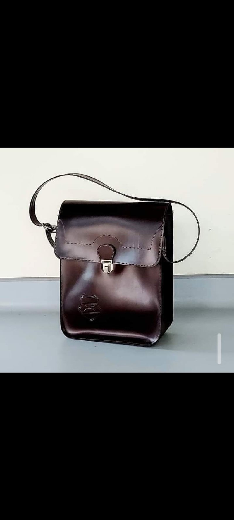 匈牙利公发深巧克力色防水PVC皮革肩背公文包 相机包可放13寸笔电 - 电脑包 - 其他材质 咖啡色