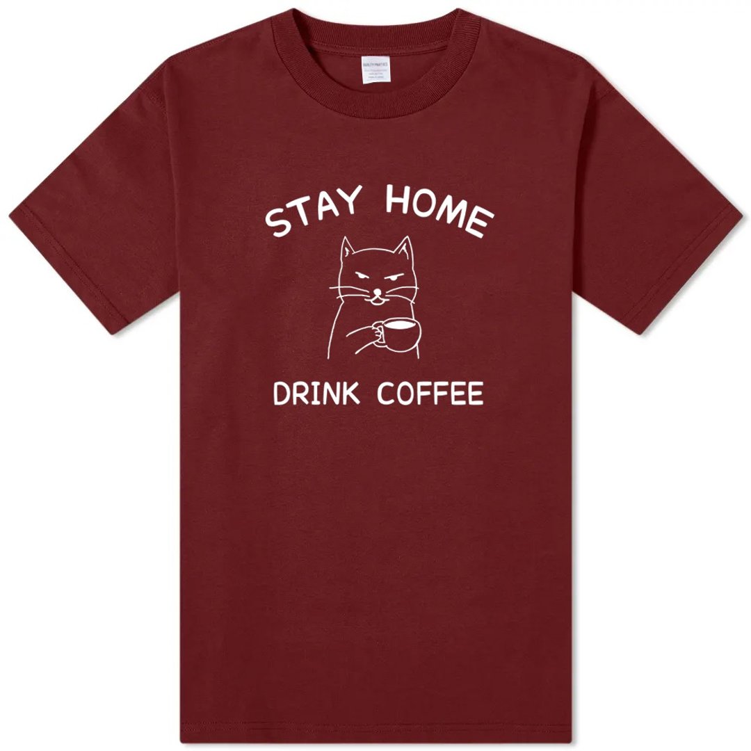 STAY HOME DRINK COFFEE 中性短袖T恤 酒红色 待在家里喝咖啡防疫 - 女装 T 恤 - 棉．麻 红色