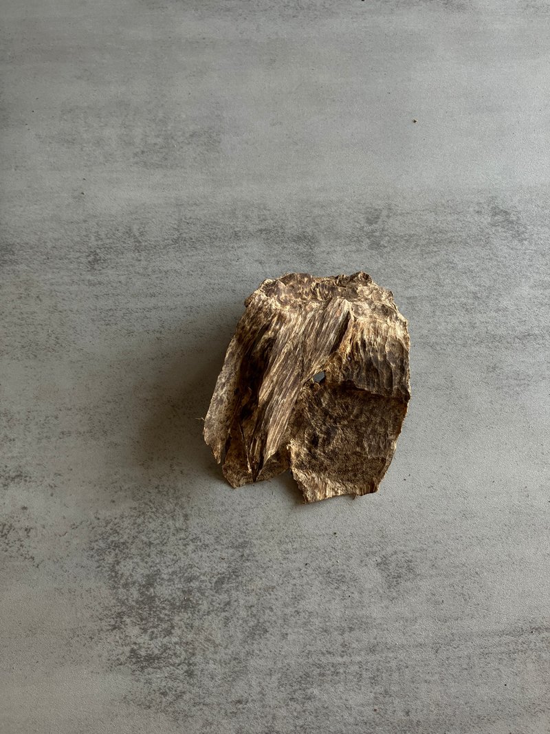 野生芽庄沉香老料S37(9.2克) - 香薰/精油/线香 - 木头 