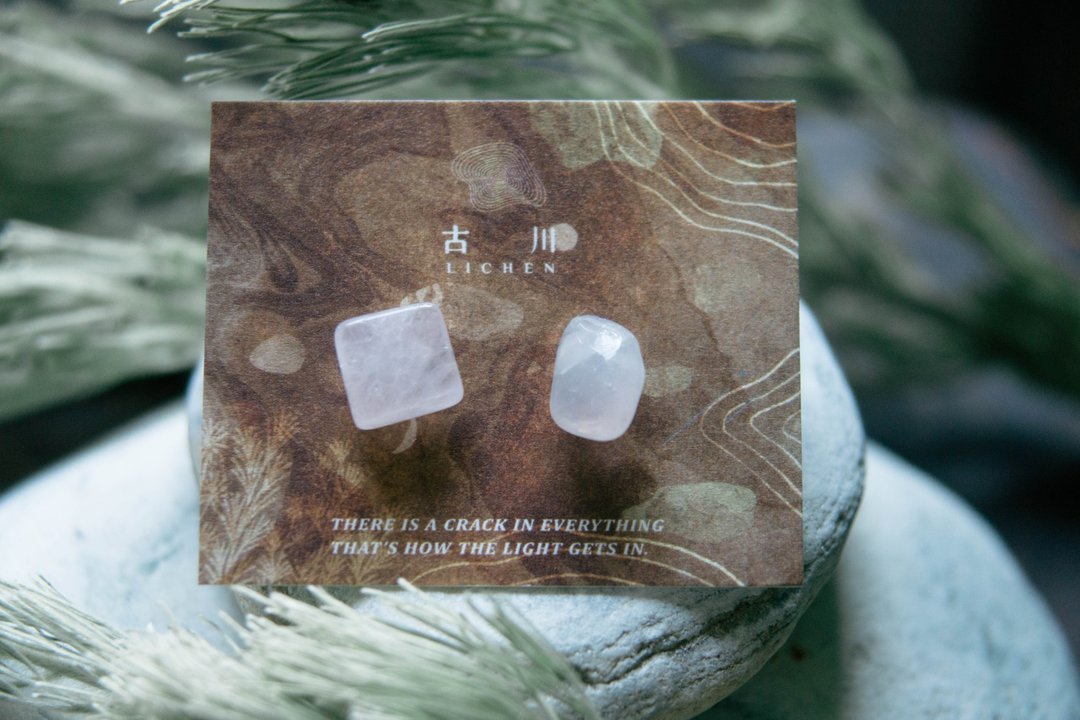 CRACK | 矿物系耳环 |  EARRINGS - 耳环/耳夹 - 玉石 粉红色