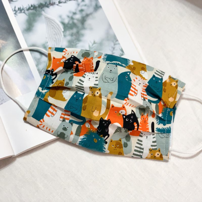 满版猫咪 立体口罩套 需搭配医用口罩或一般口罩 - 口罩 - 棉．麻 多色