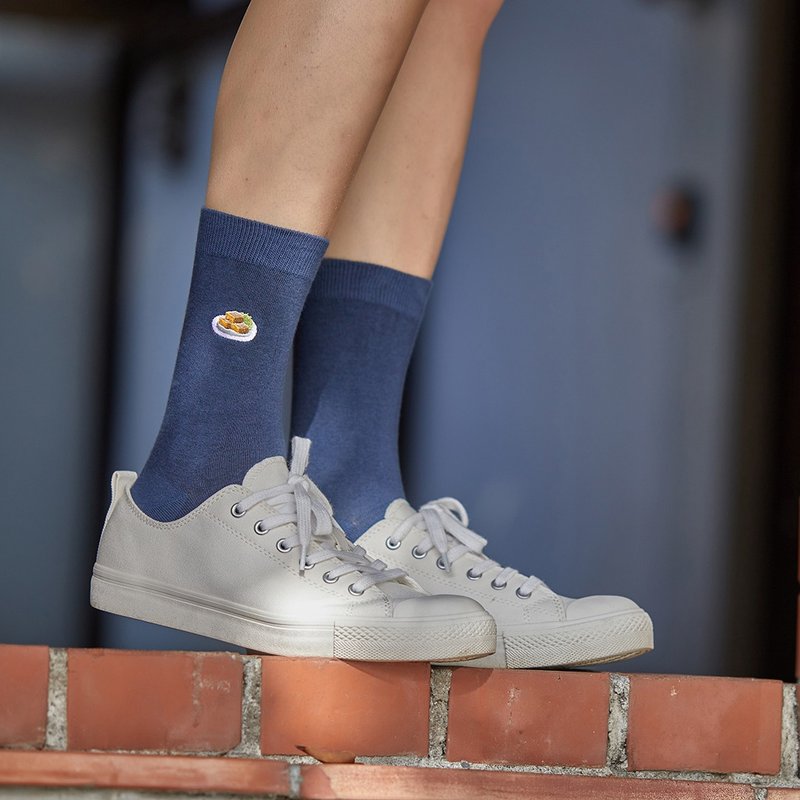 刺绣袜-臭豆腐Stinky Tofu 长袜|中筒袜|男女同款 - 袜子 - 棉．麻 