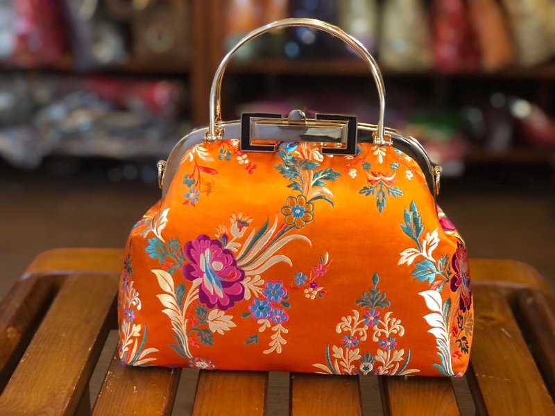 复古金玉满堂海棠花年轻款织锦缎方锁口金晚宴包斜挎包 - 侧背包/斜挎包 - 丝．绢 多色