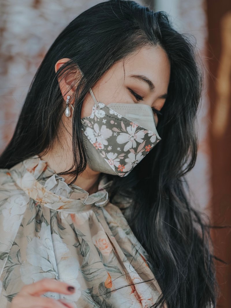 KF94立体医疗口罩10入(成人) - 青白泡沫 - 口罩 - 其他材质 