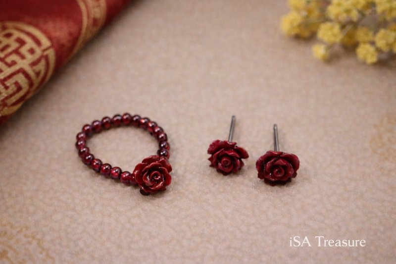 【新年福袋】天然石榴石水晶玫瑰花朱砂戒指 | 紫金砂玫瑰花耳钉 - 戒指 - 水晶 粉红色
