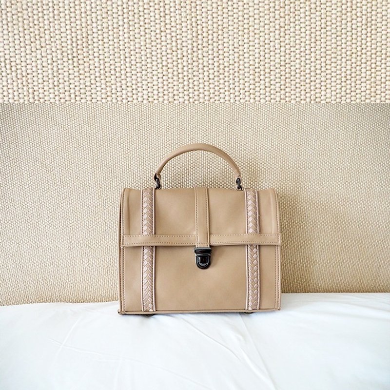 Beige Cover Bag (L) - 女款休闲鞋 - 真皮 咖啡色