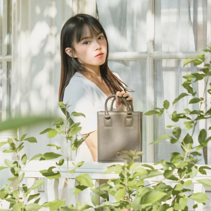 【季尾清仓】 特惠 直式 三用包 大象灰色 包包 - 手提包/手提袋 - 人造皮革 灰色