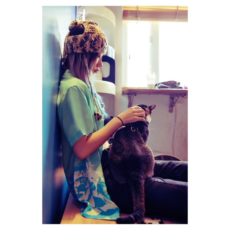 清凉淡海人造丝短袖夏威夷衬衫【钓鱼海岸】 - 女装衬衫 - 其他人造纤维 蓝色