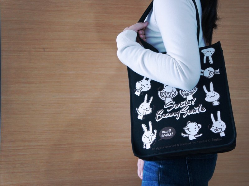 LE-200N  la essence X Foufou 联名手提袋 潜水衣布 台湾制造 - 手提包/手提袋 - 防水材质 