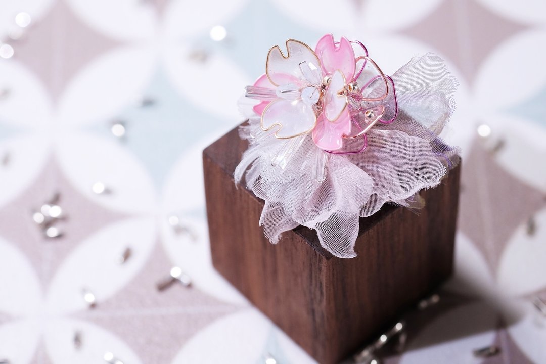 Blossom 粉樱 手作树脂饰品耳环 - 耳环/耳夹 - 塑料 粉红色